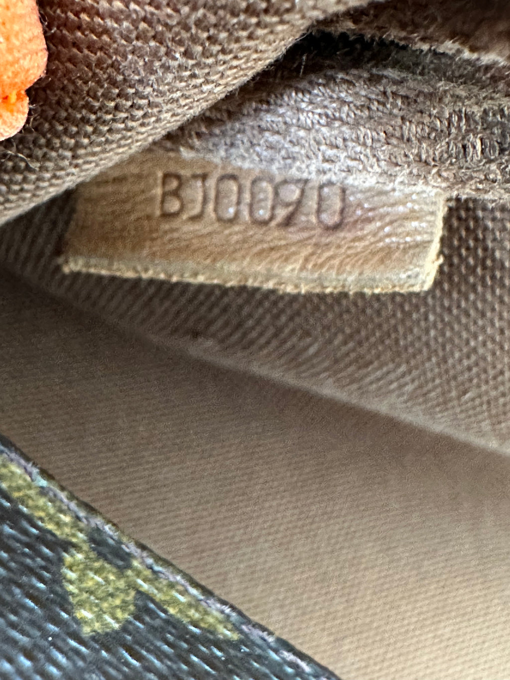 Louis Vuitton Pochette