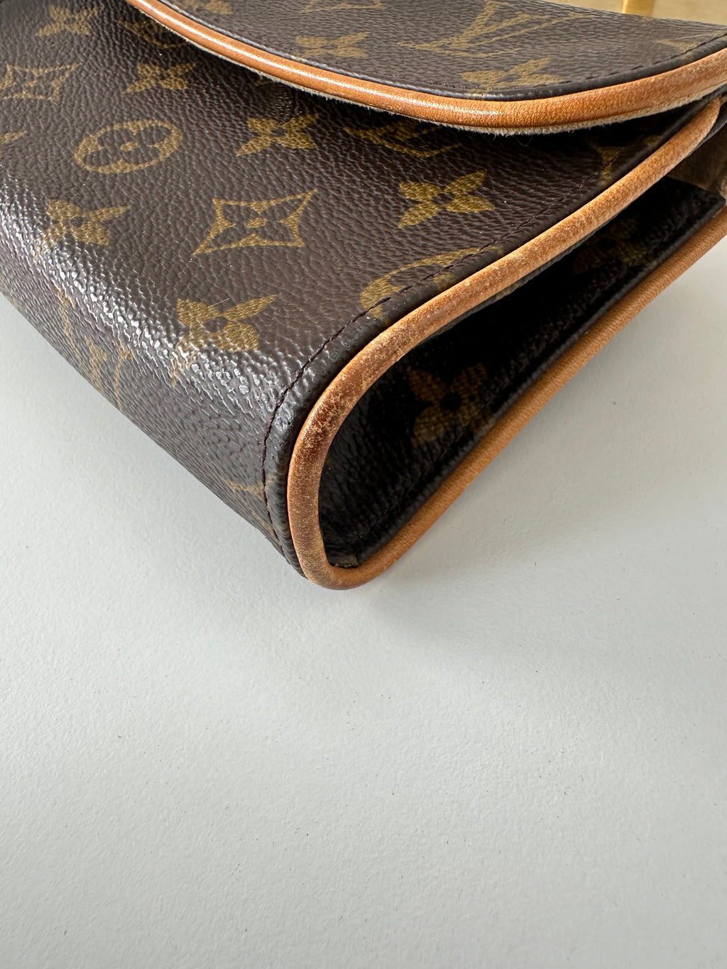 Louis Vuitton Florentine XS