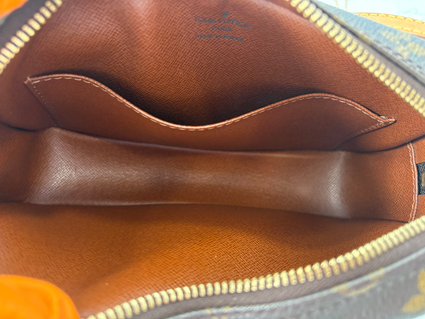 018526 - Louis Vuitton Pochette Cite