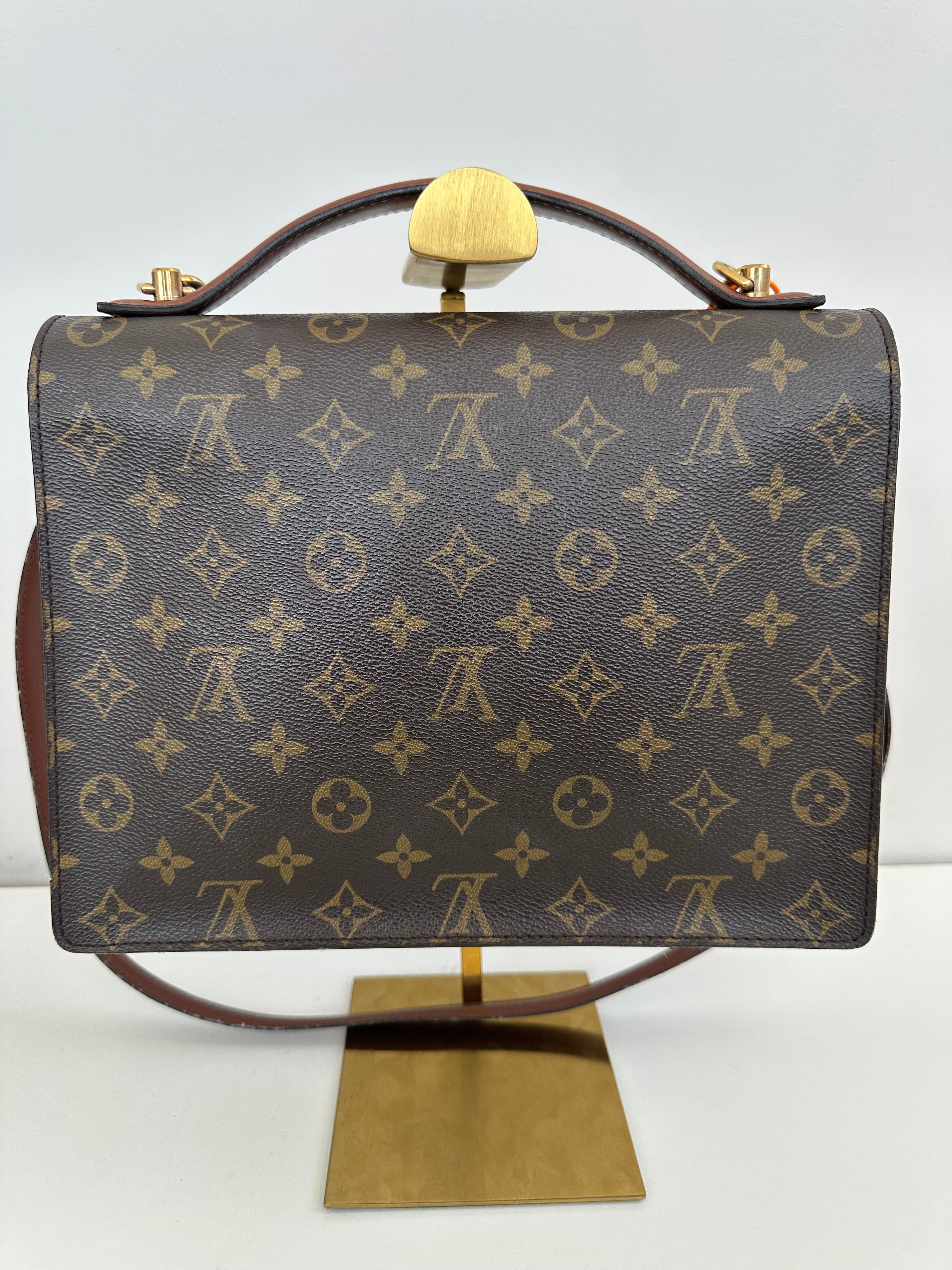Louis Vuitton Monceau 28