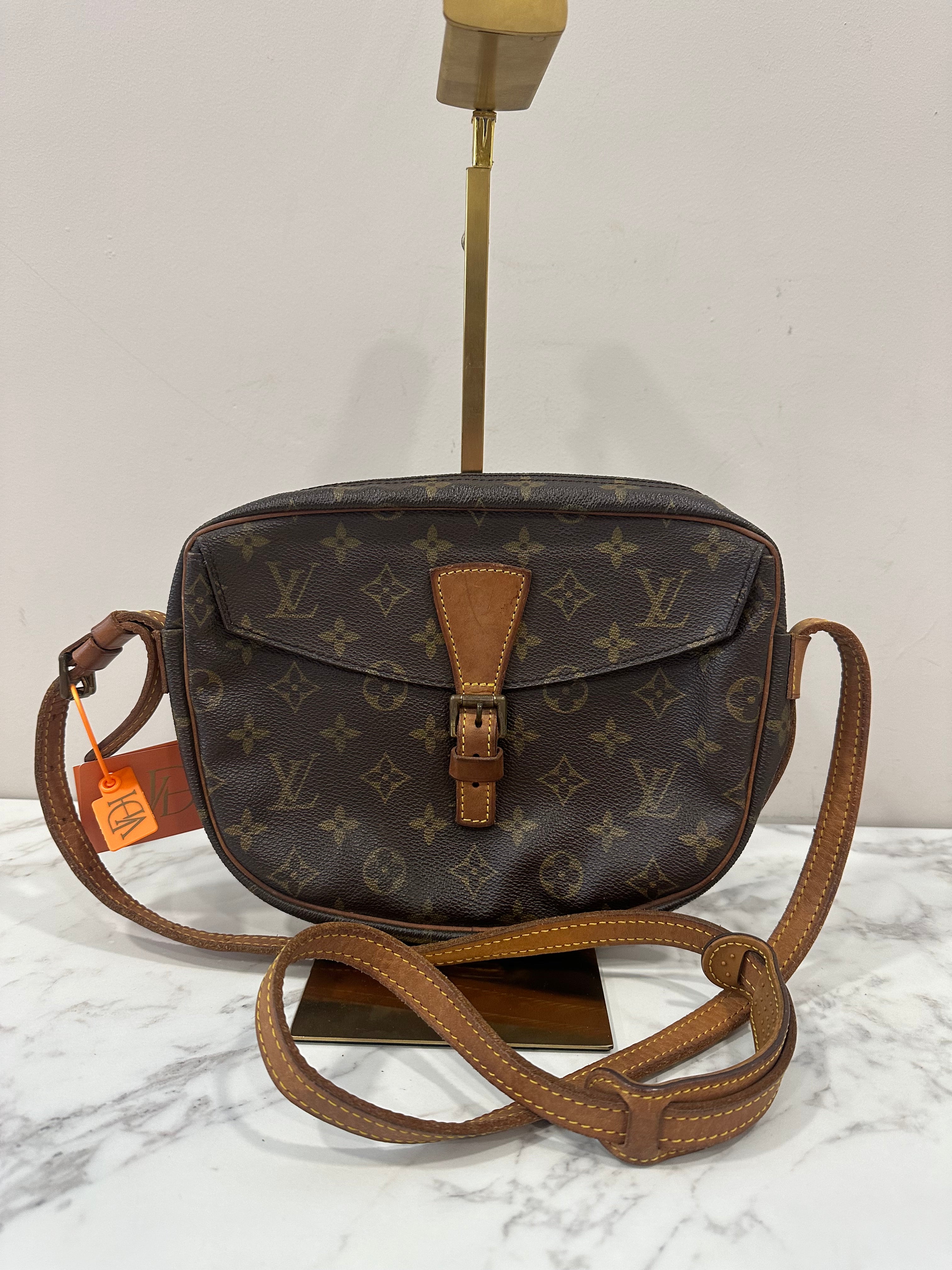 Louis Vuitton Jeune Fille MM