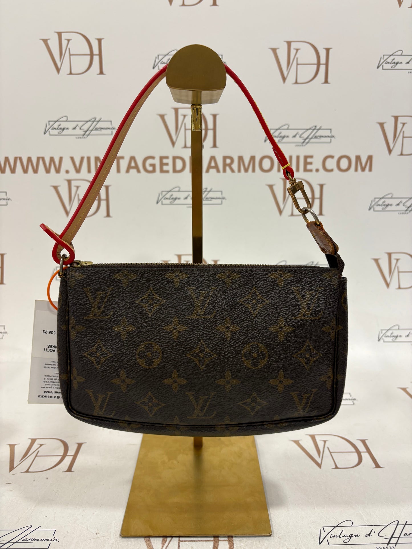 018980 - Louis Vuitton Pochette Accessoires