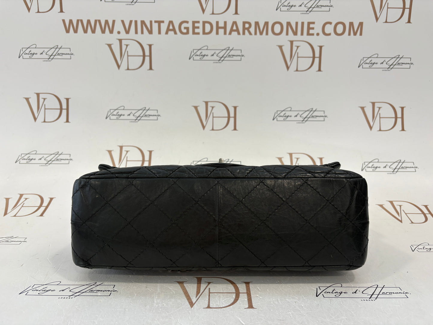 383345 - Chanel 2.55 Flag Bag