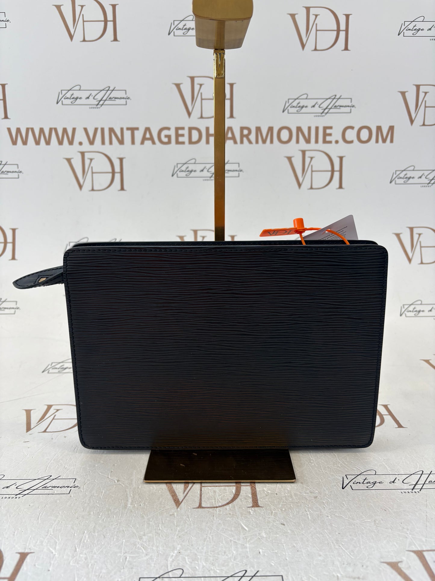 018305 - Louis Vuitton Pochette Homme