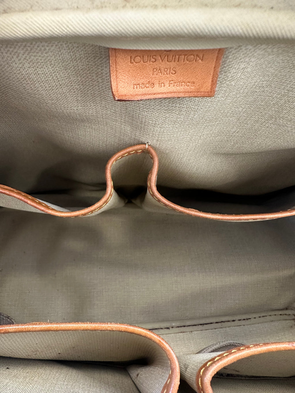 Louis Vuitton Deauville