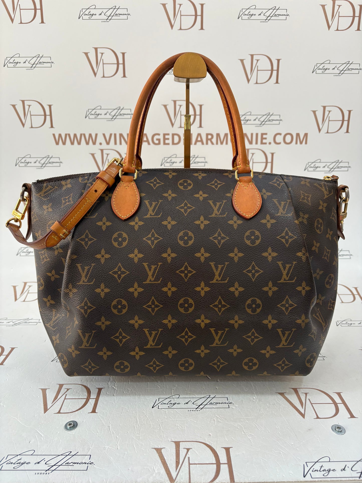 382975 - Louis Vuitton Turenne