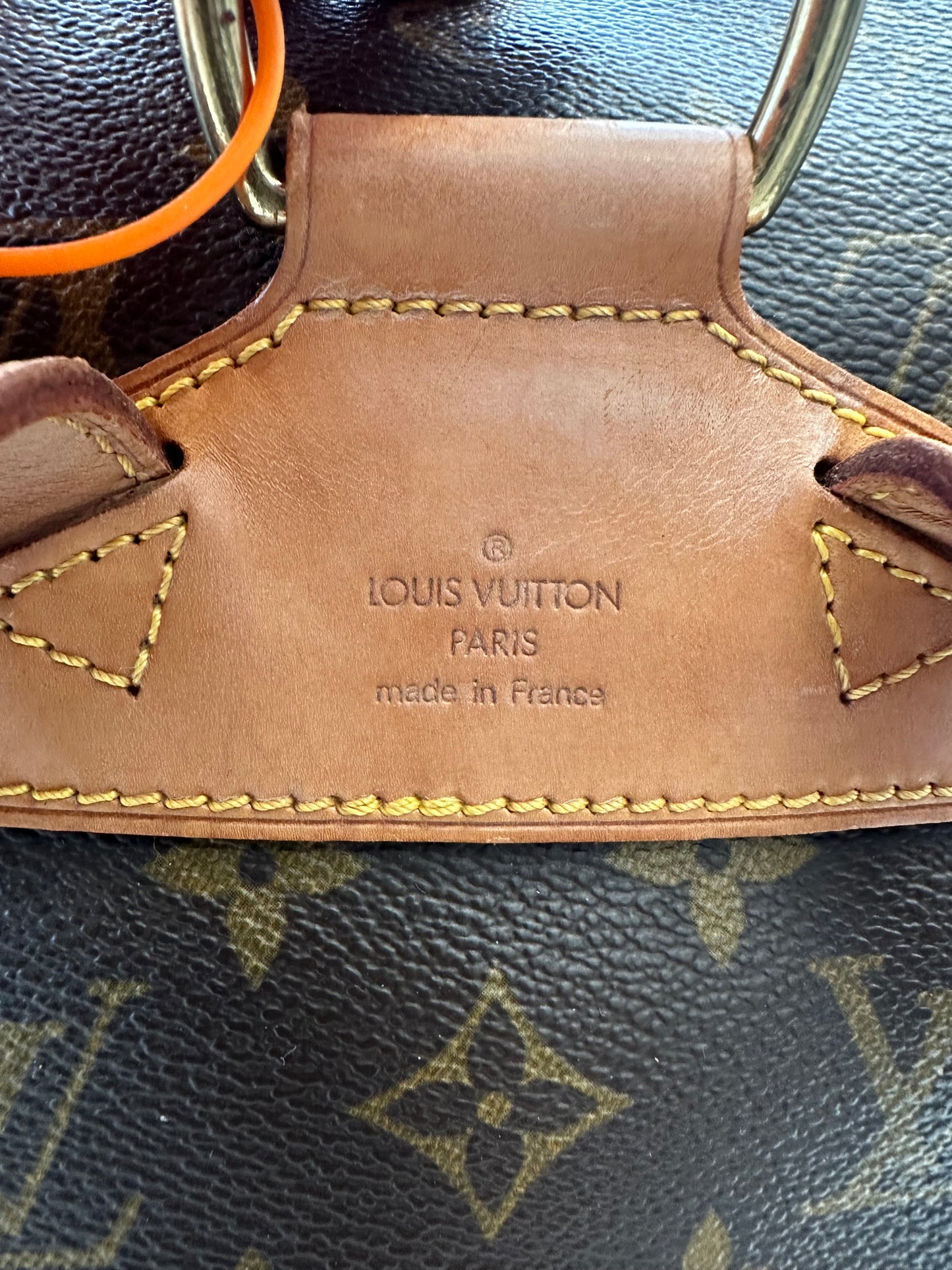 017837 - Louis Vuitton Montsouris MM