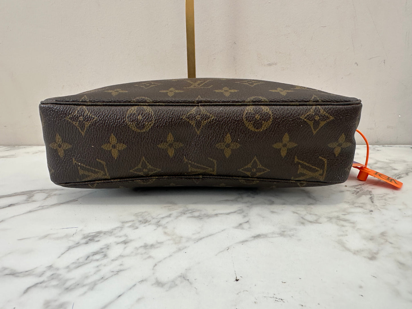 Louis Vuitton Trousse Toilette 23