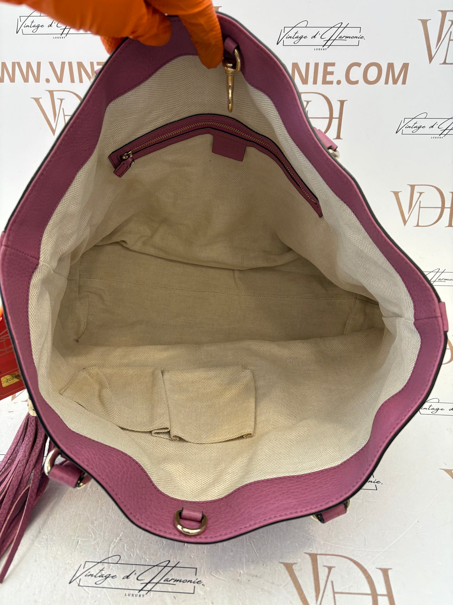 200865 - Gucci Soho
