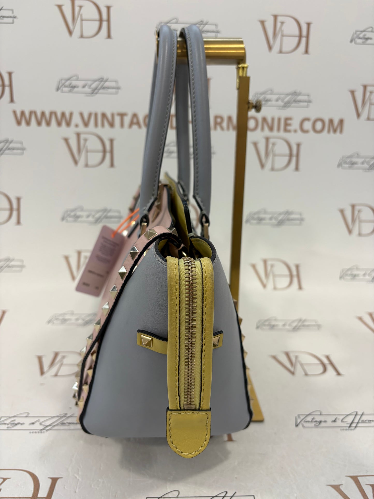 383248 - Valentino Rockstud