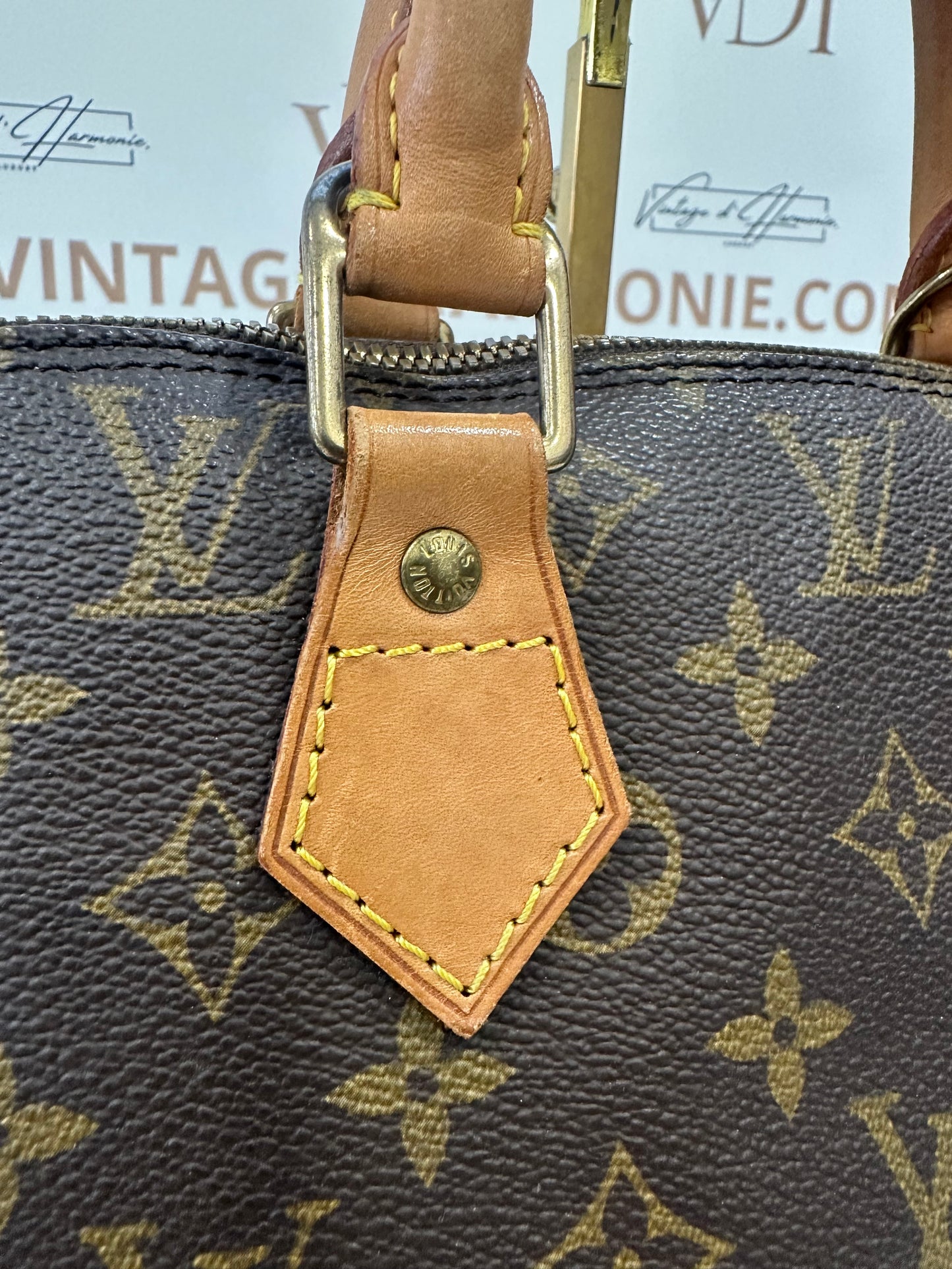 017917 - Louis Vuitton Alma
