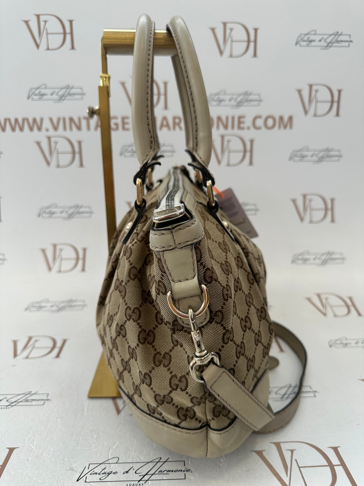 383088 - Gucci Sukey