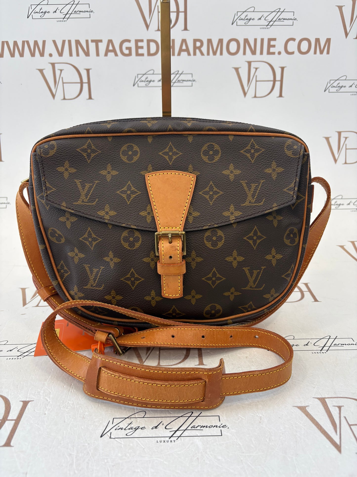 018951 - Louis Vuitton Jeune Fille GM