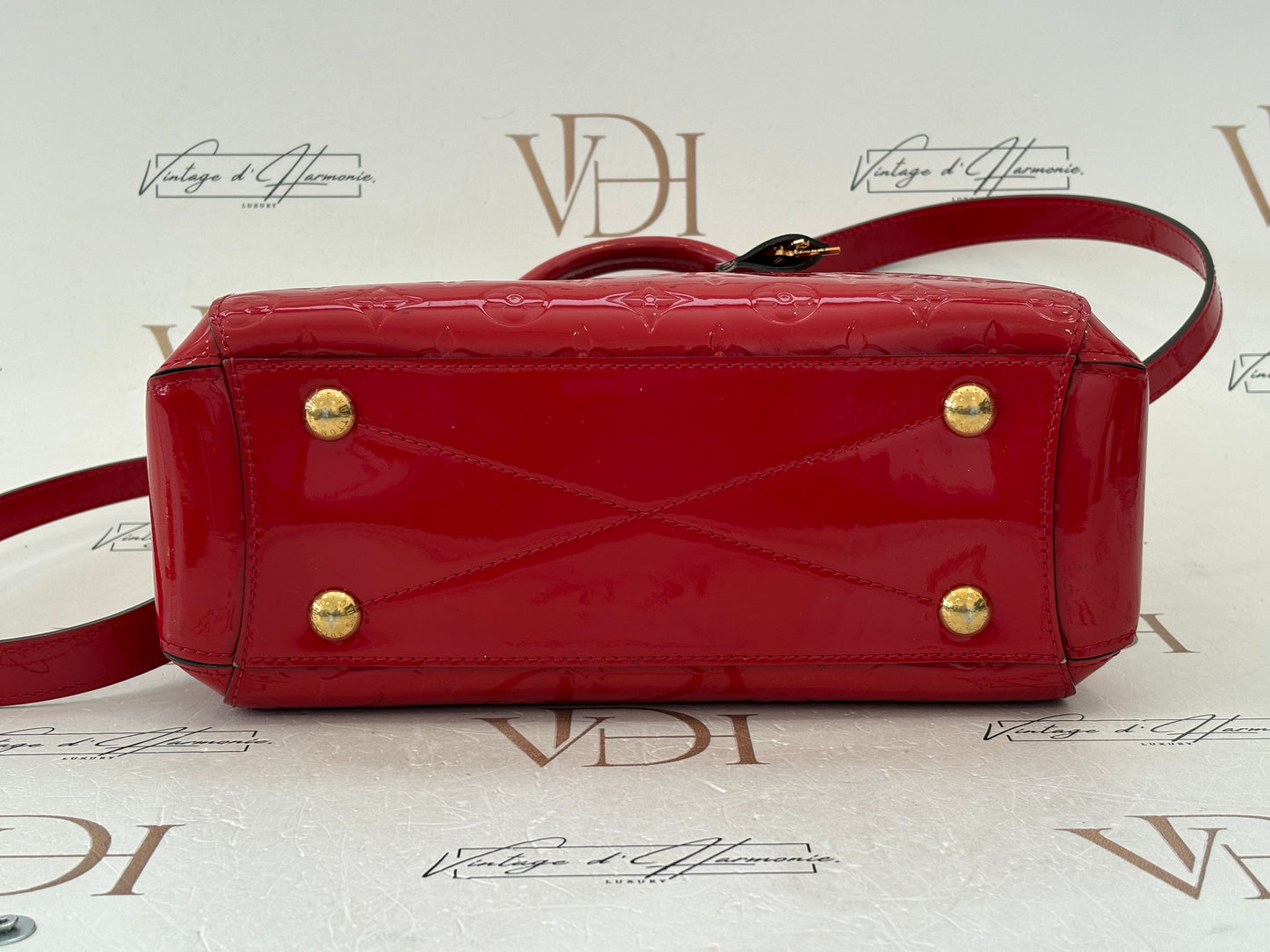 383401 - Louis Vuitton Montaigne