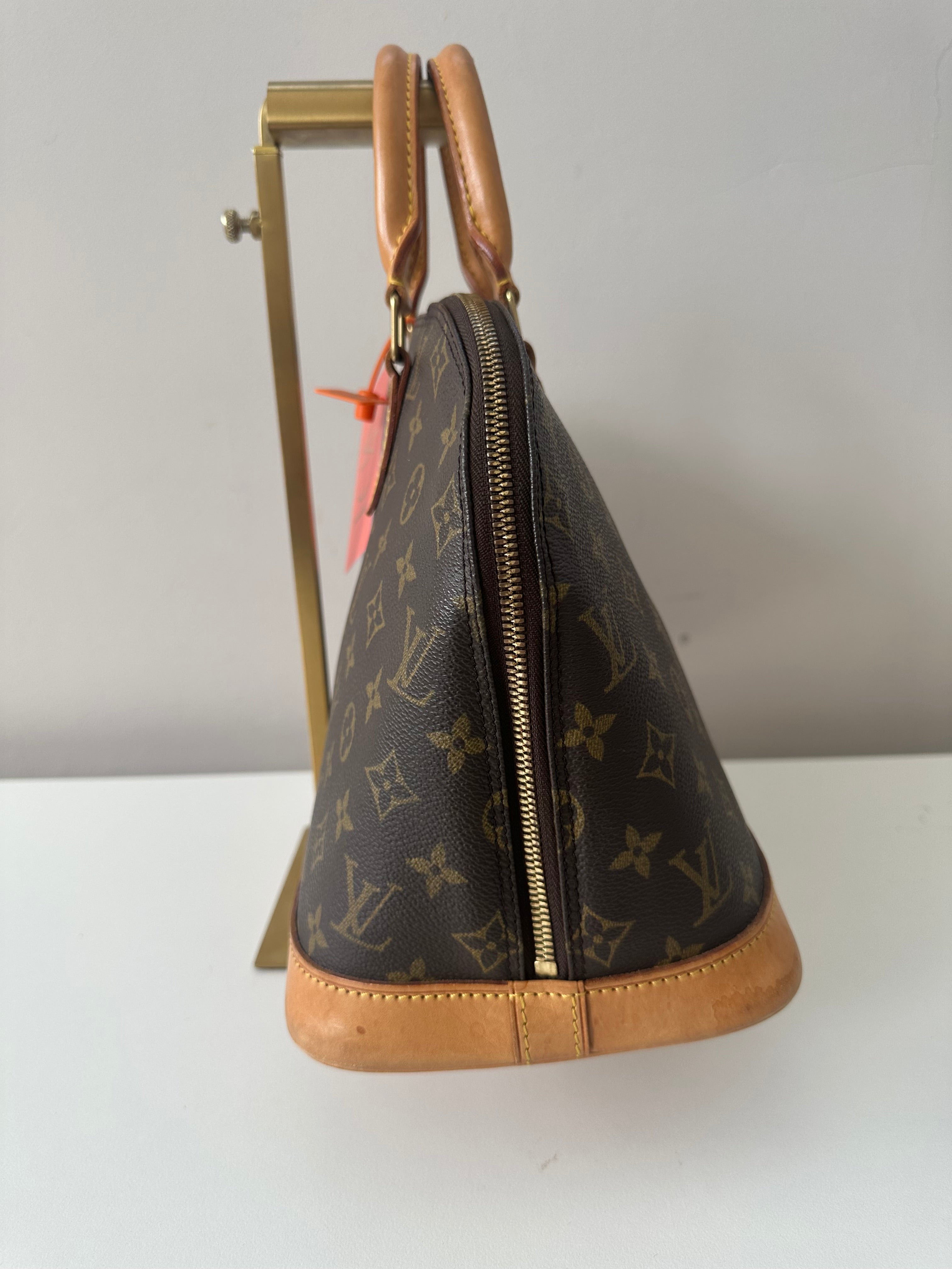 Louis Vuitton Alma