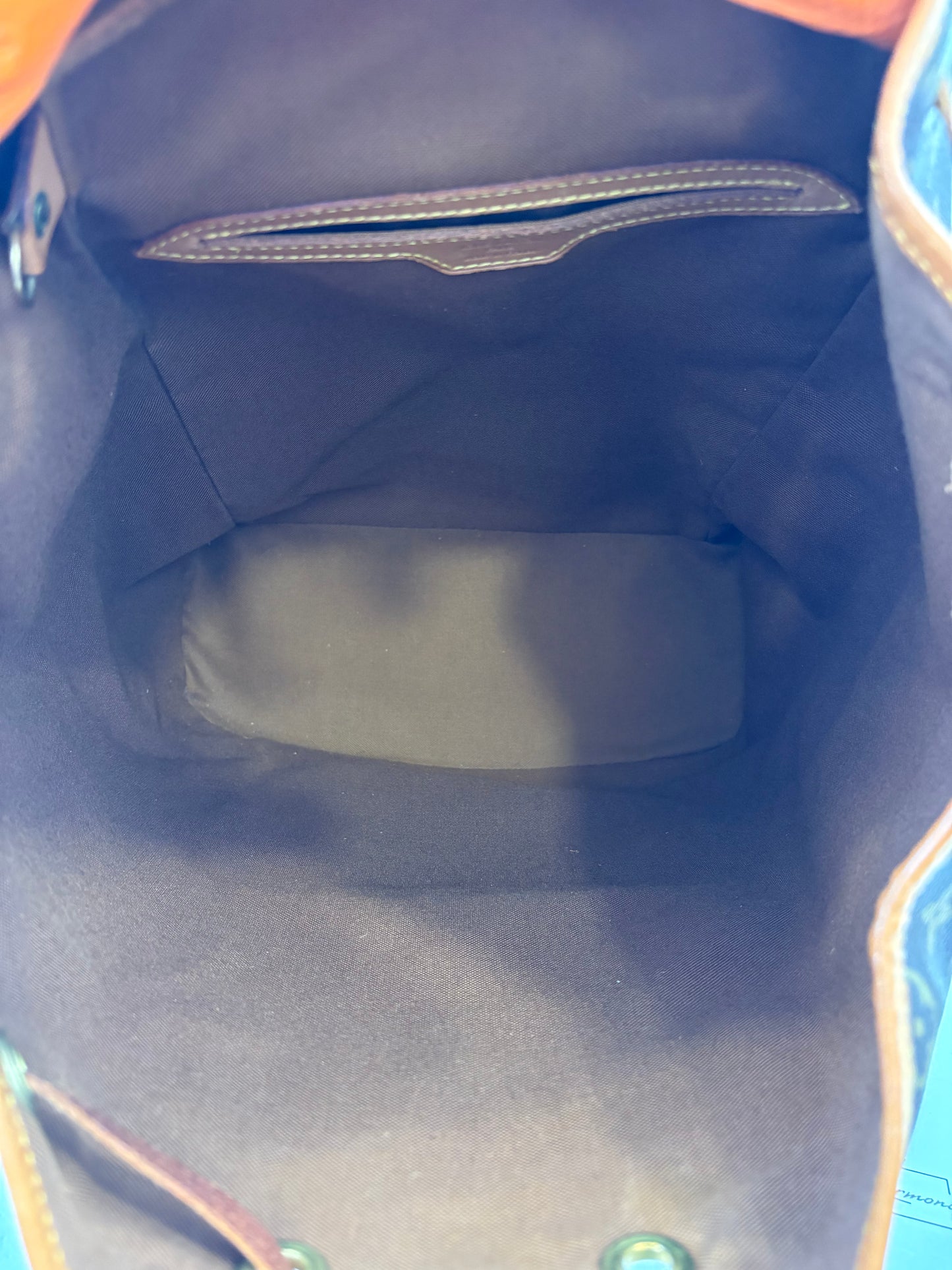018117 - Louis Vuitton Montsouris GM