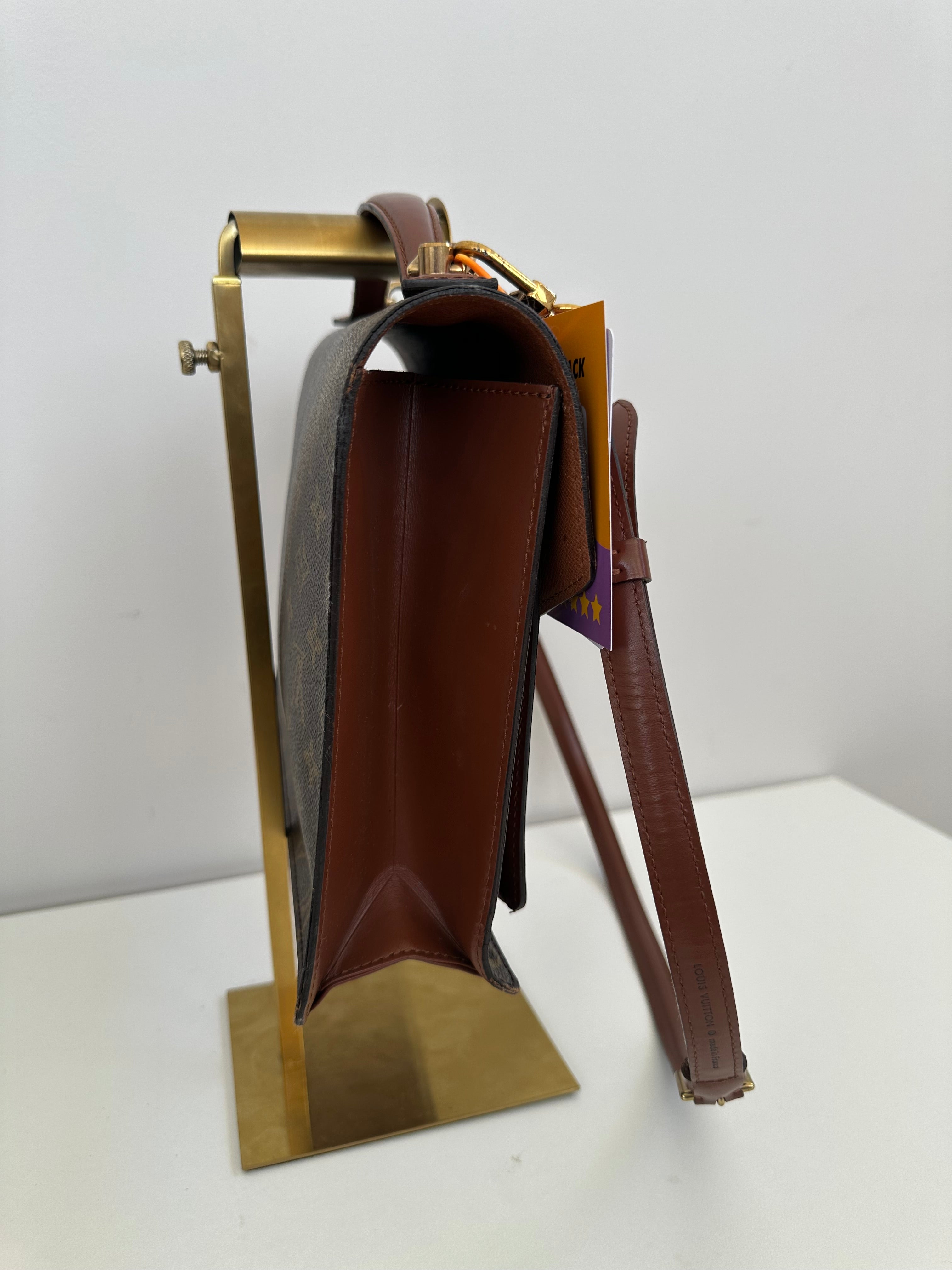 Louis Vuitton Monceau 28