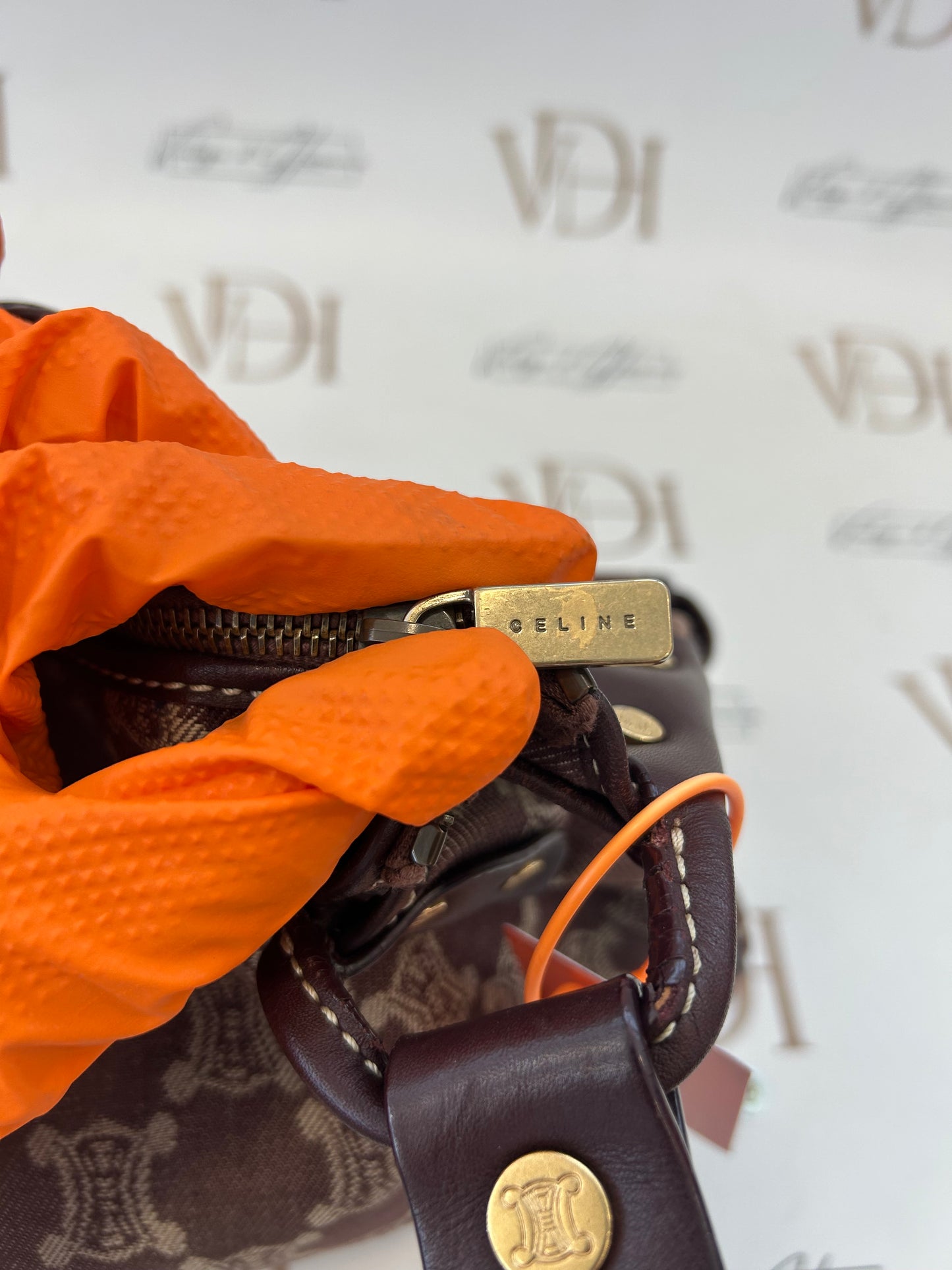 017039 - Celine Brown Macadam Shoulder