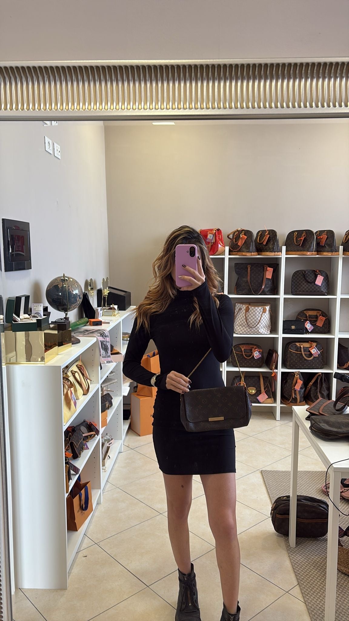 Louis Vuitton Favorite MM