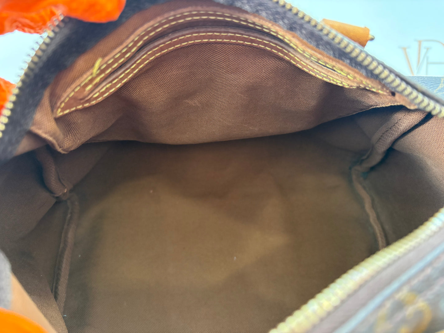 017738 - Louis Vuitton Speedy 25