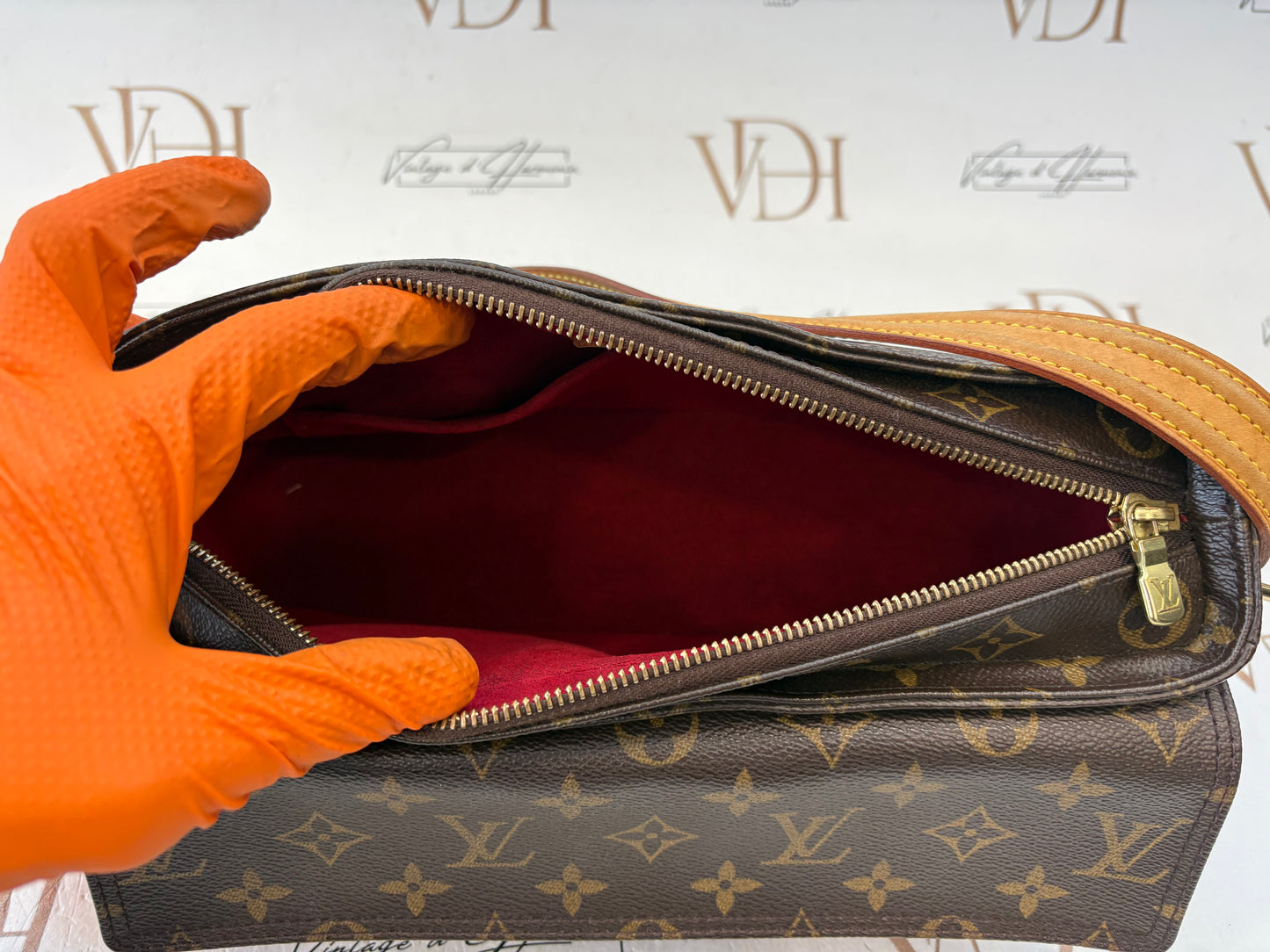 018593 - Louis Vuitton Viva Cite MM