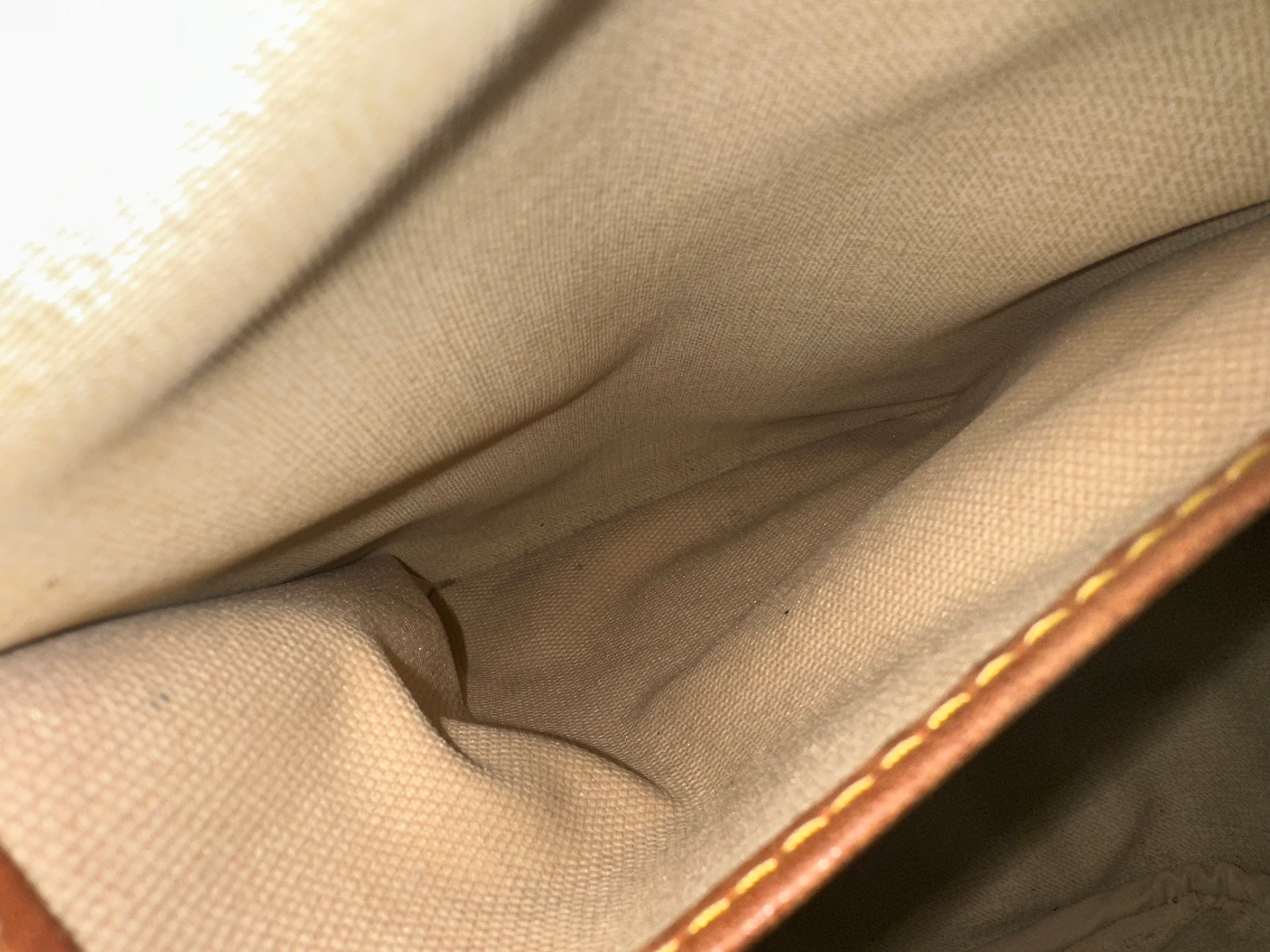 Louis Vuitton Deauville