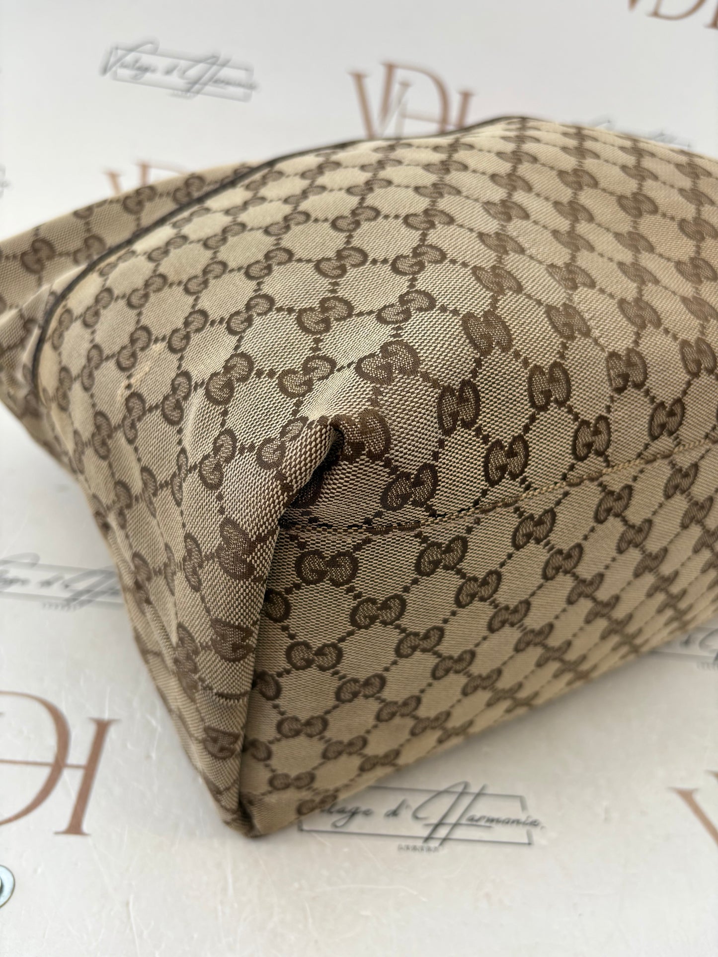 383545 - Gucci Diaper