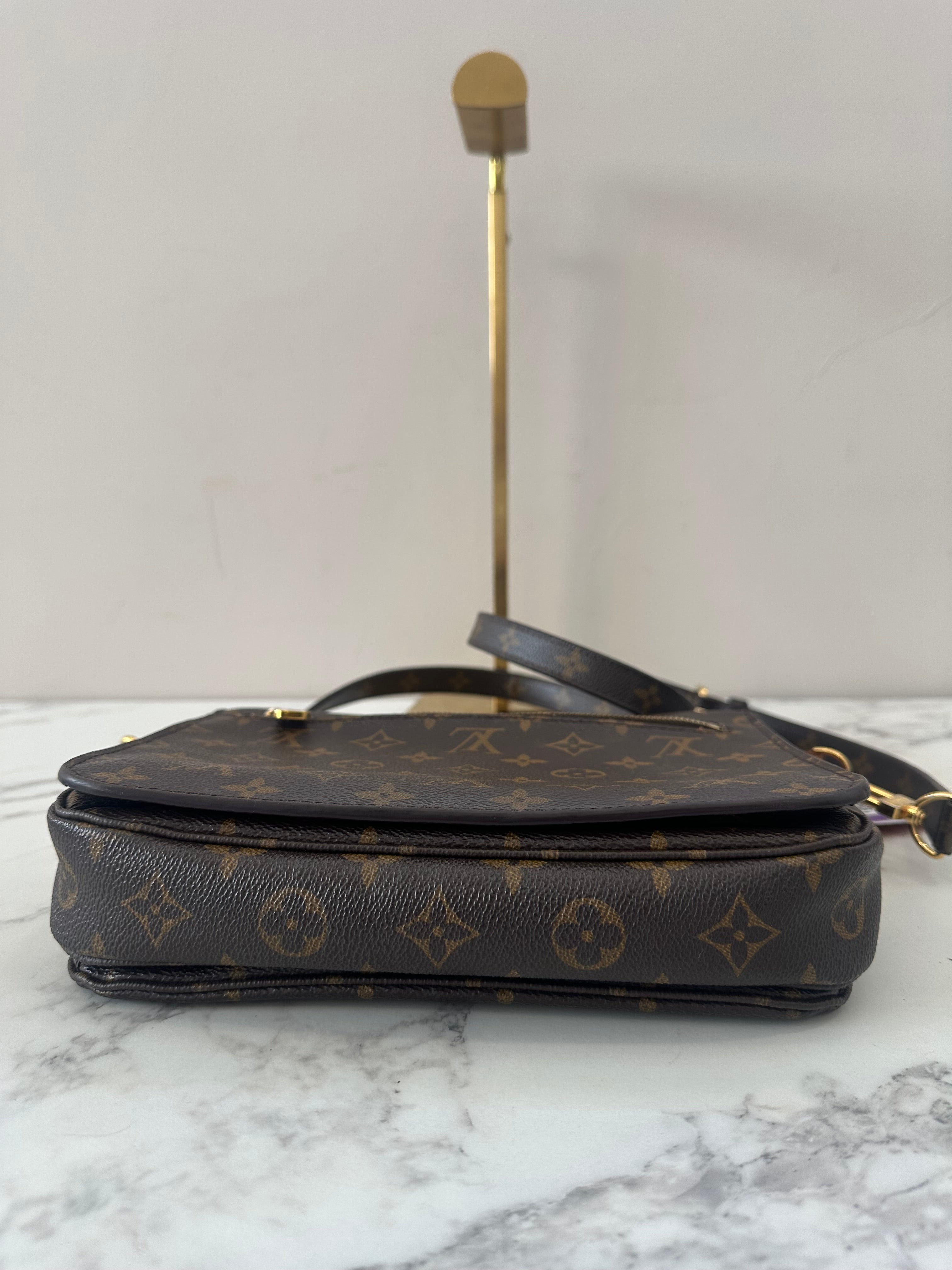 Louis Vuitton Metis MM