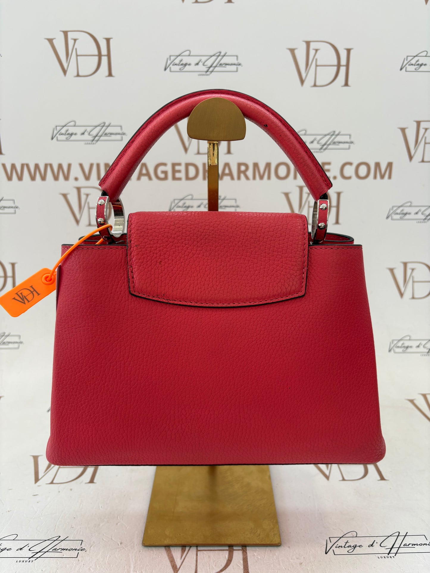 201579 - Louis Vuitton Capucines BB