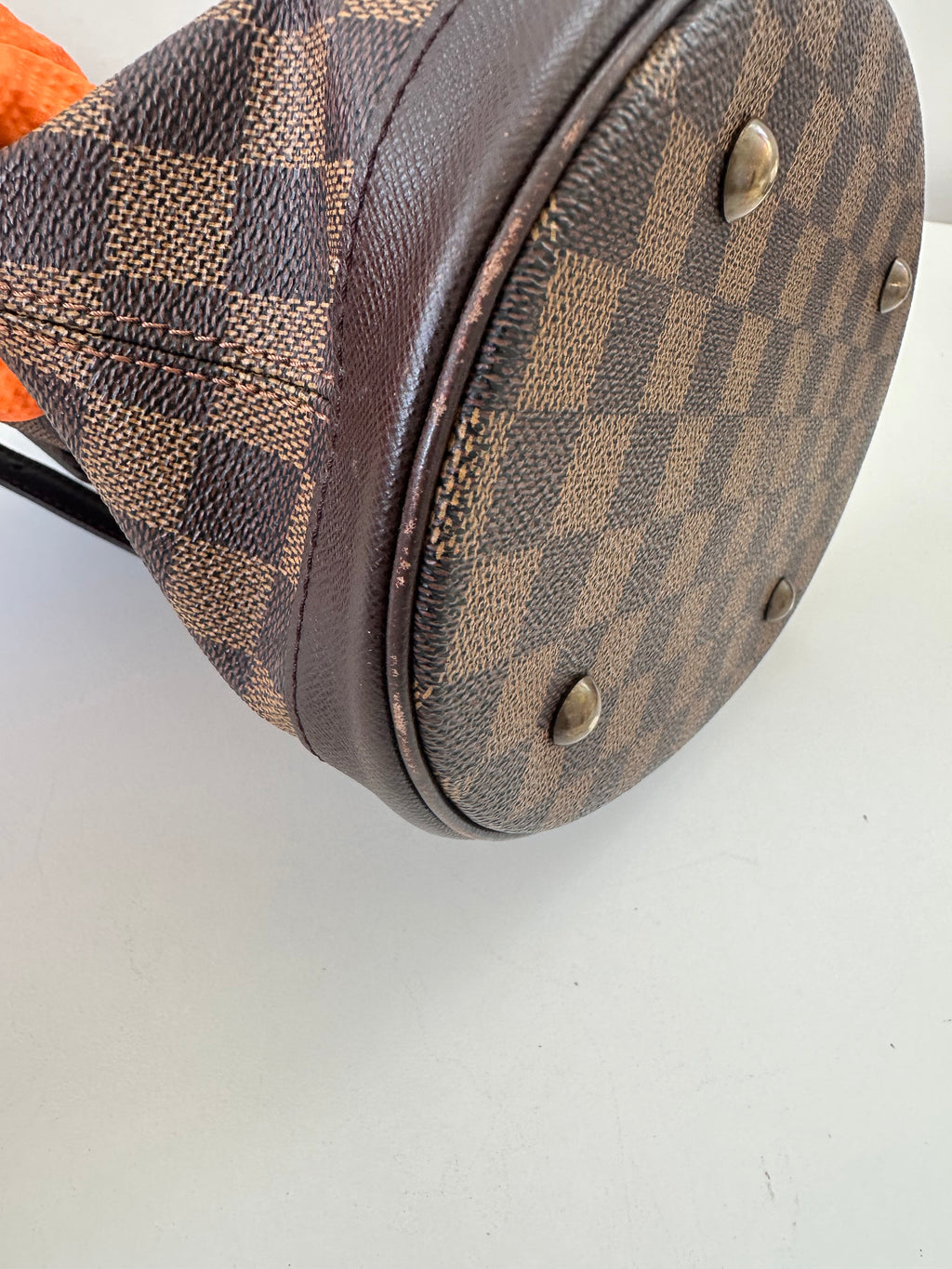 Louis Vuitton Marais