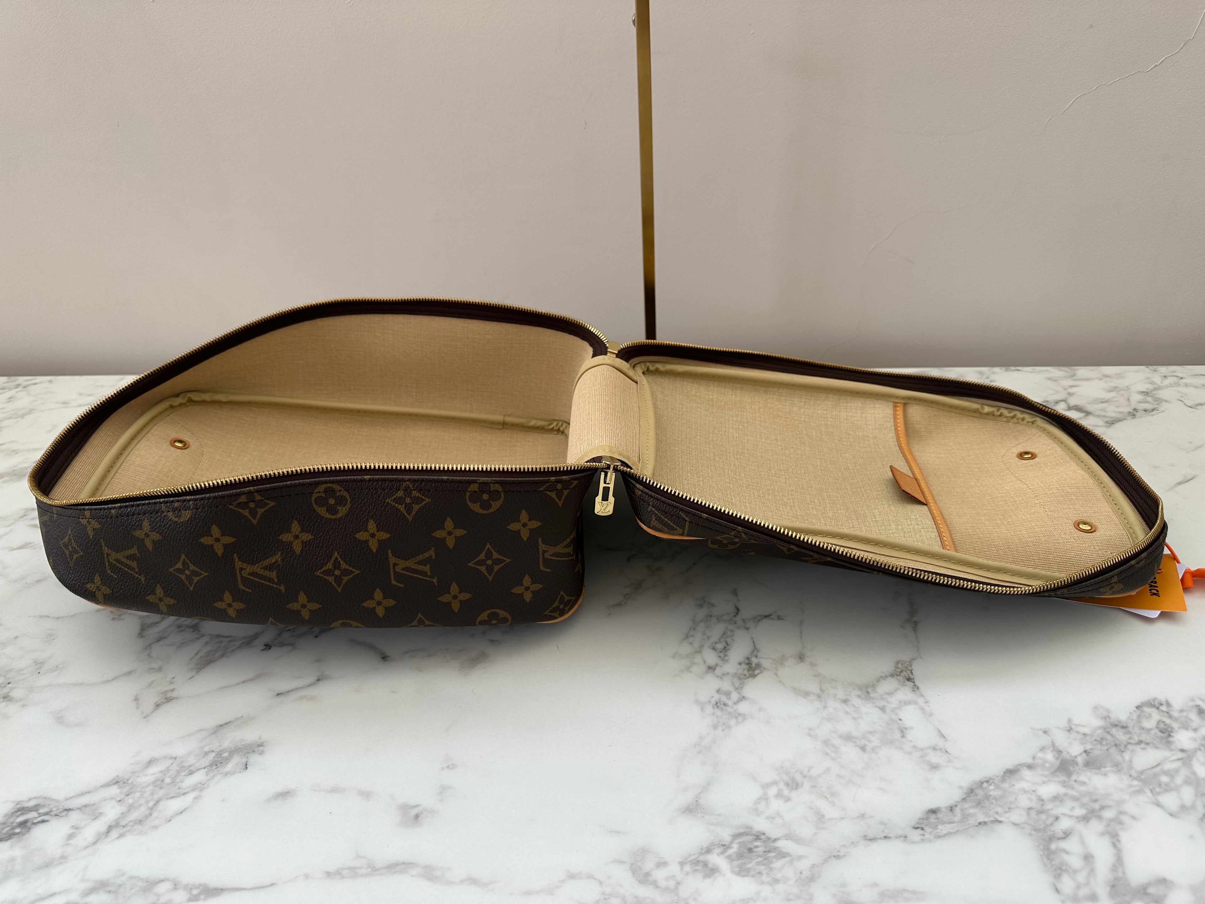 Louis Vuitton Excursion