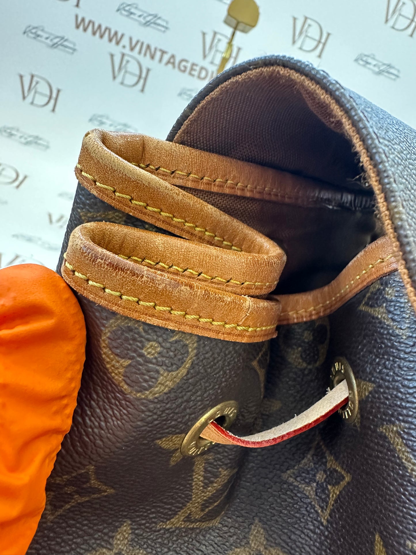 017819 - Louis Vuitton Montsouris GM