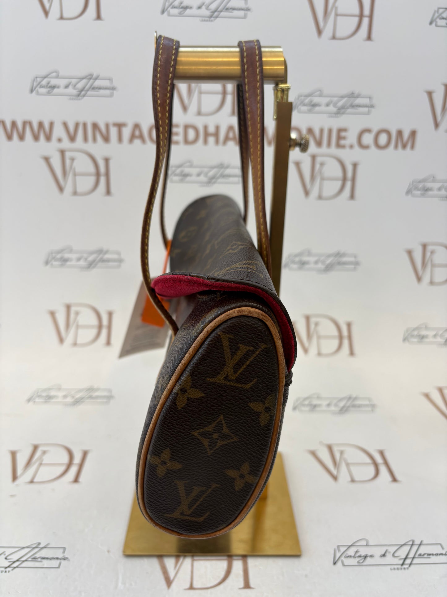 016907 - Louis Vuitton Sonatine