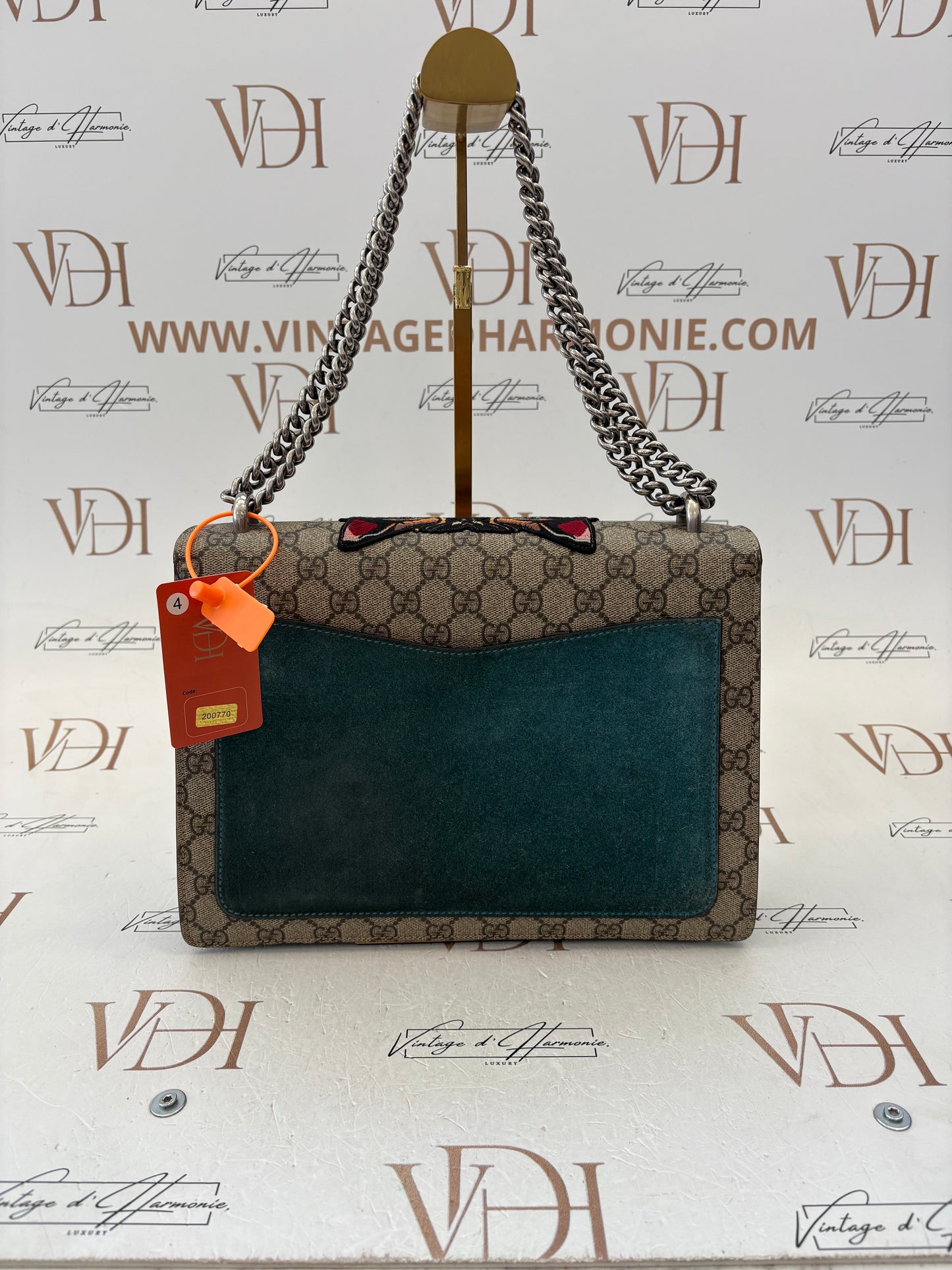 200770 - Gucci Dionysus