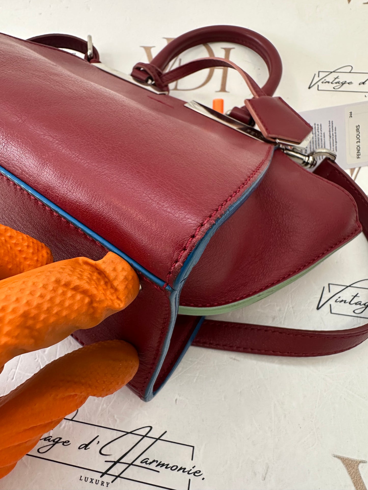 382941 - Fendi 3Jours