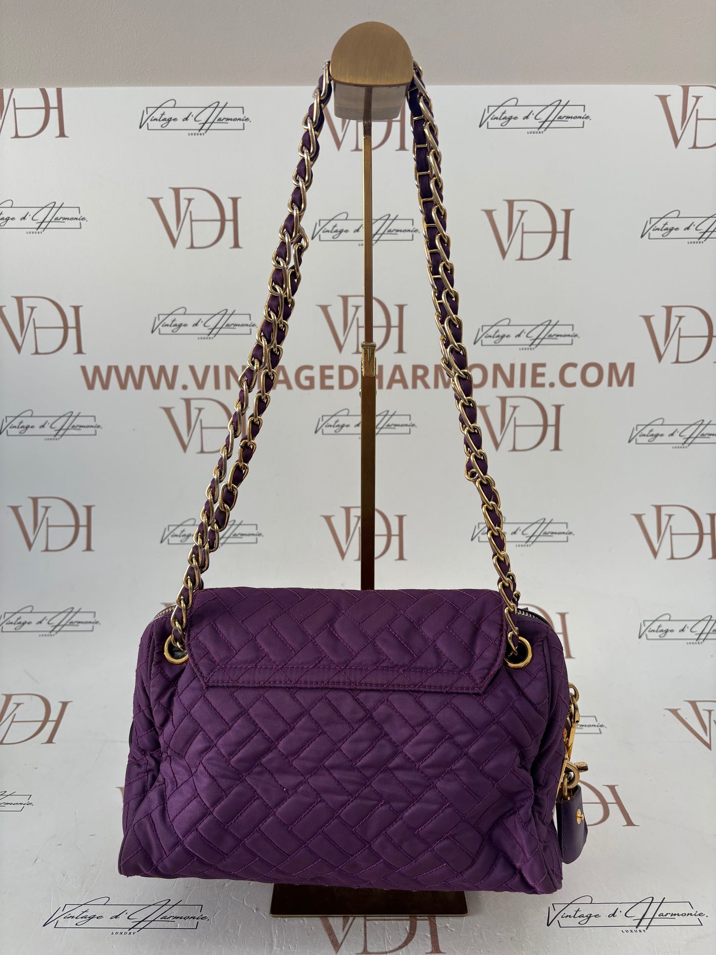 383868 - Prada Purple