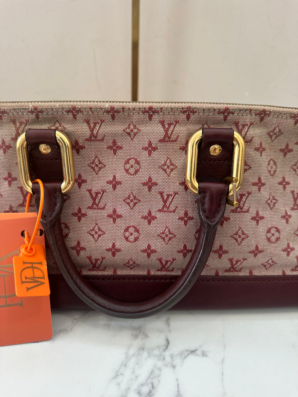 Louis Vuitton Alma Long