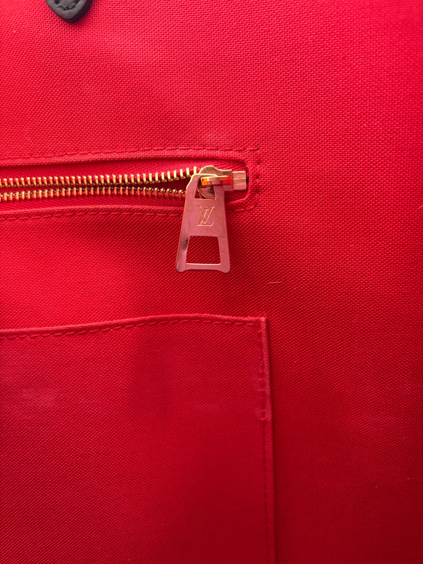 383351 - Louis Vuitton Onthego