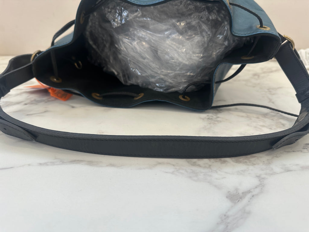 Louis Vuitton Petite Noé