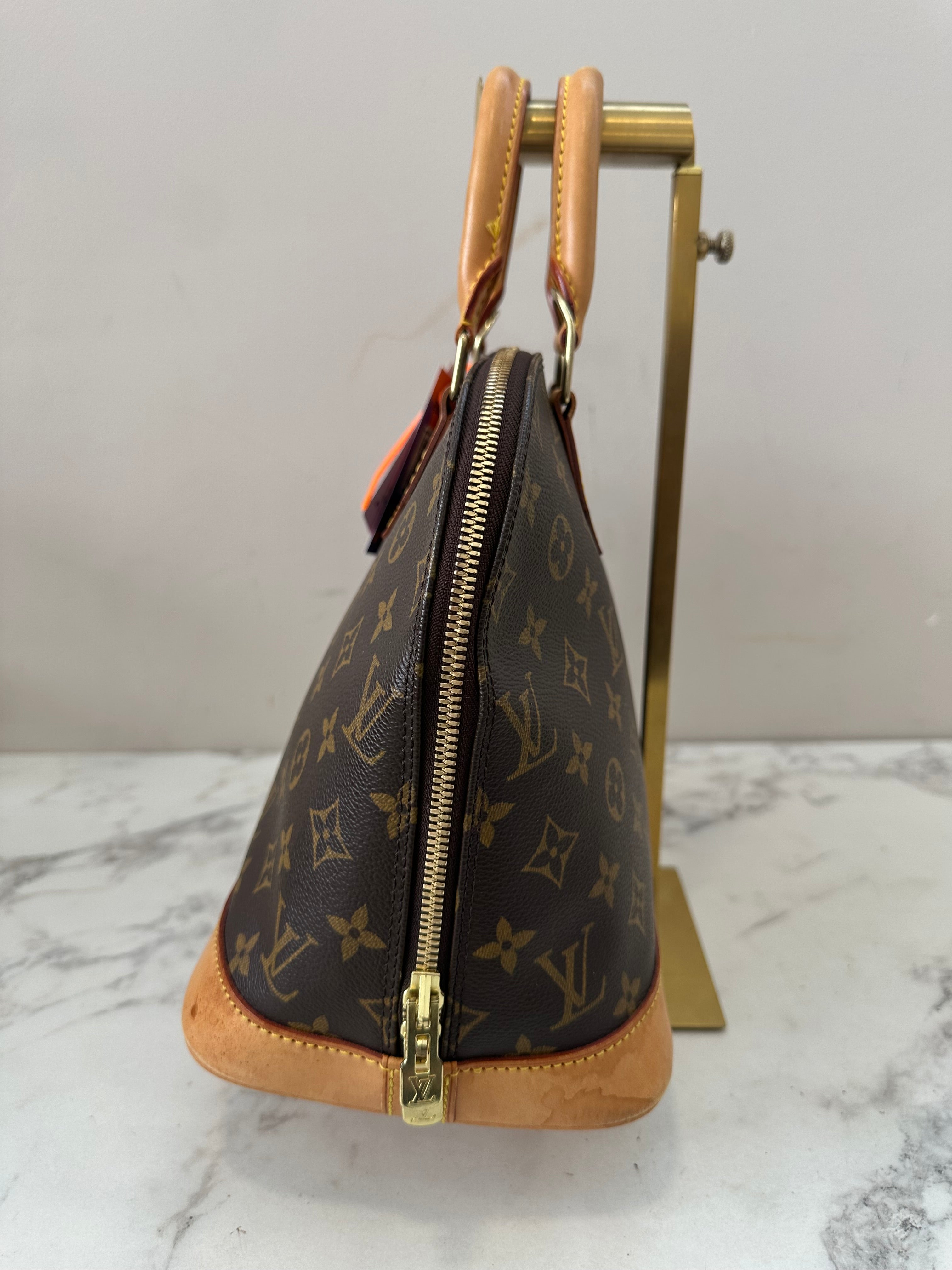 Louis Vuitton Alma
