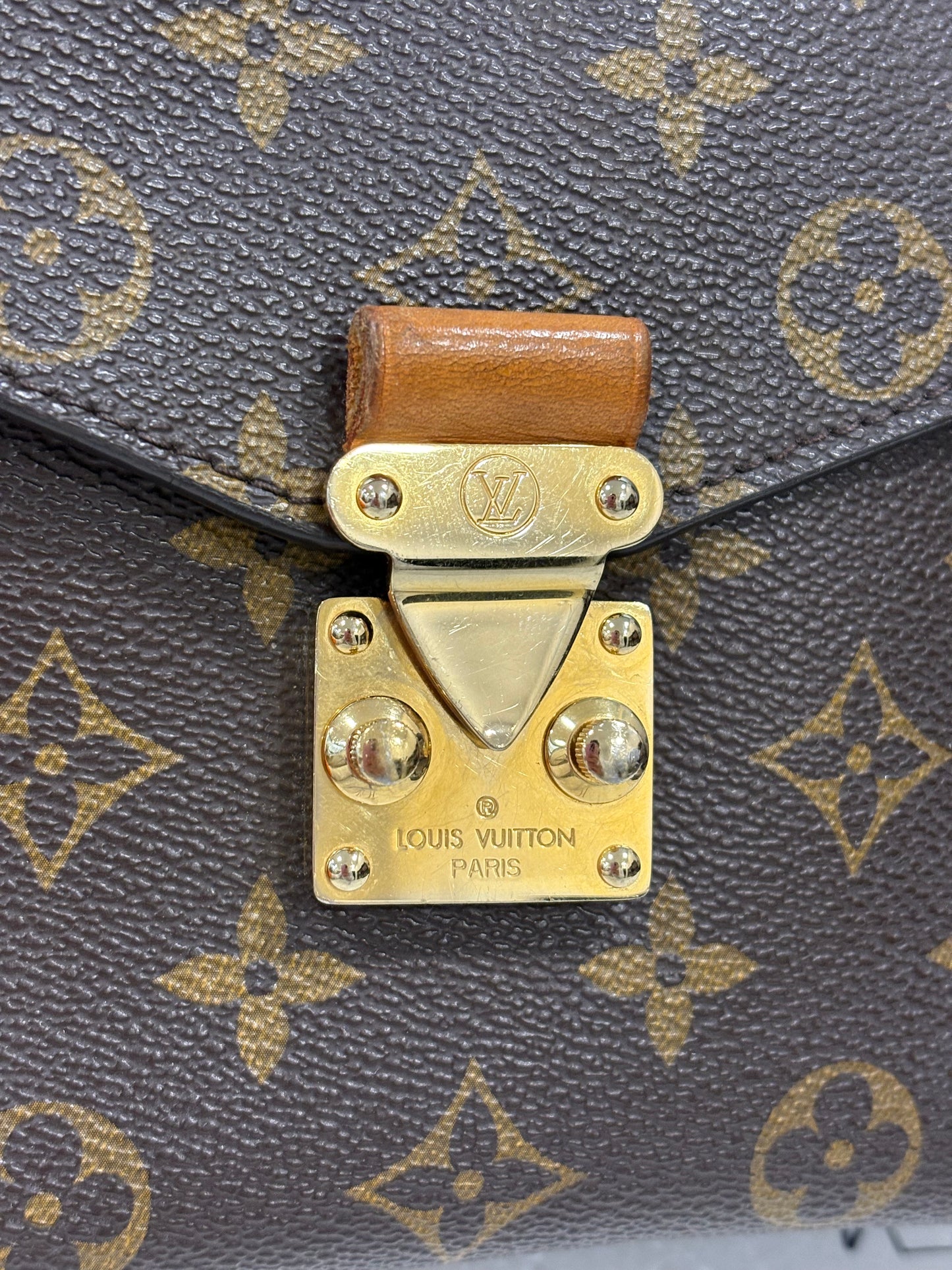 200986 - Louis Vuitton Metis