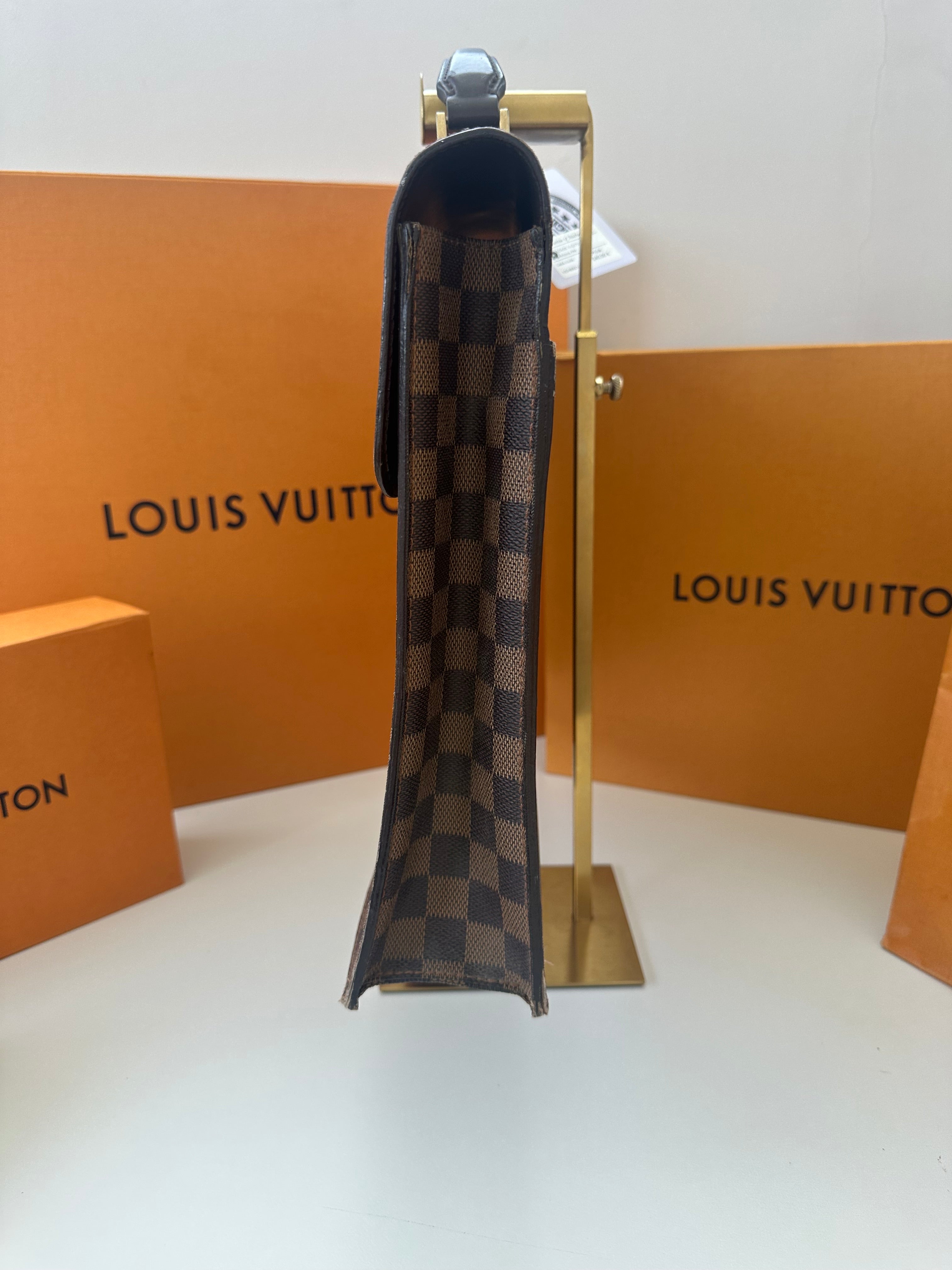 Louis Vuitton Altona PM