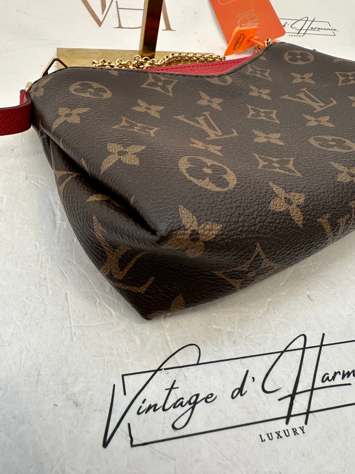 382894 - Louis Vuitton Pallas