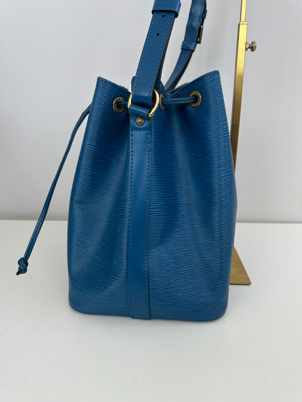 Louis Vuitton Petite Noé Epi Blue