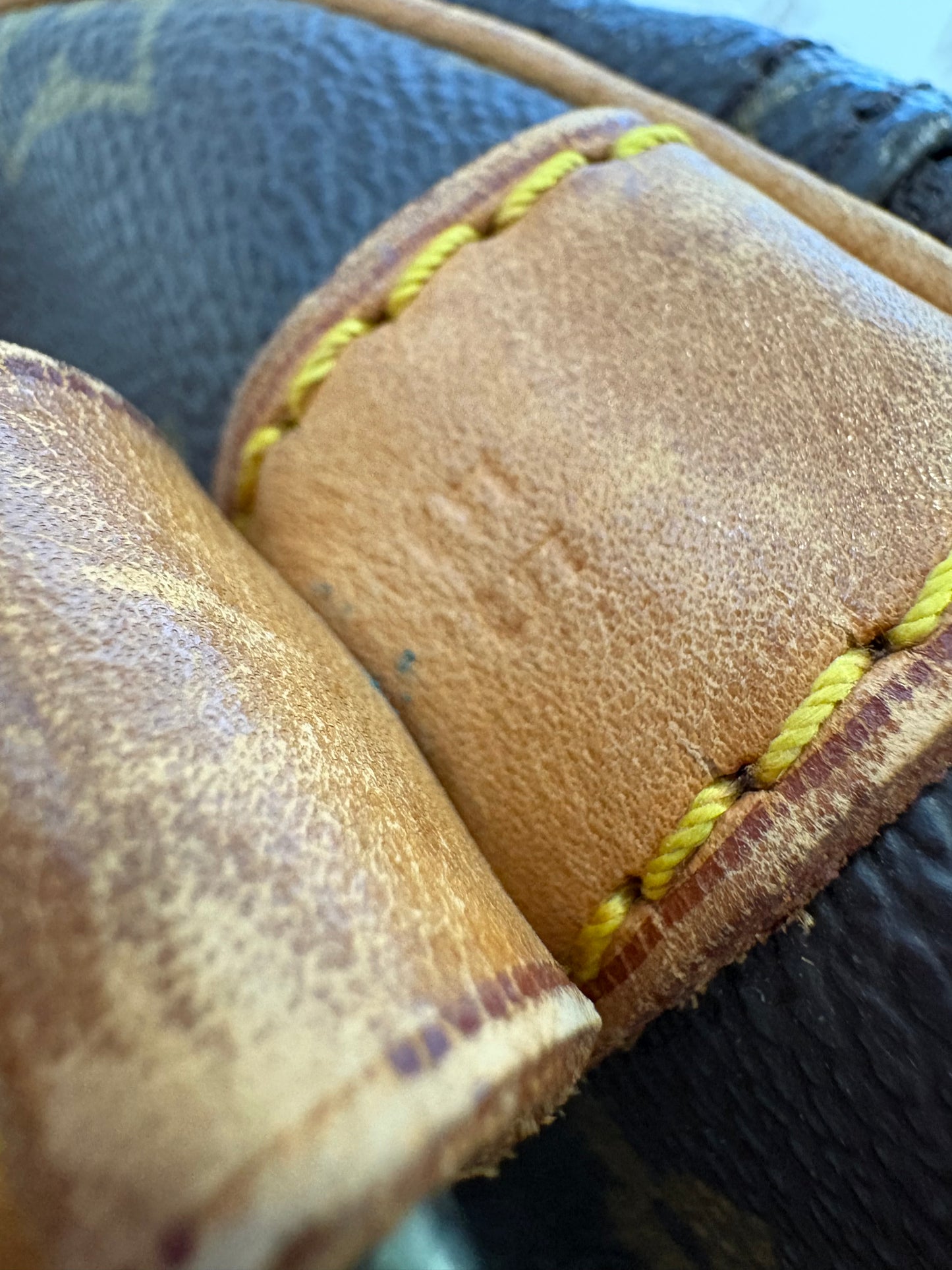 017698 - Louis Vuitton Keepall Bandouliere 55