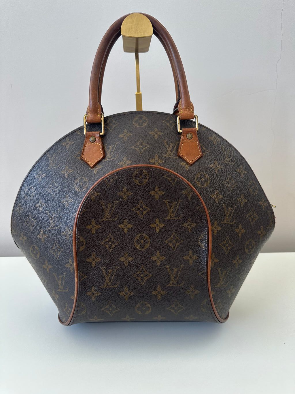 Louis Vuitton Ellipse MM