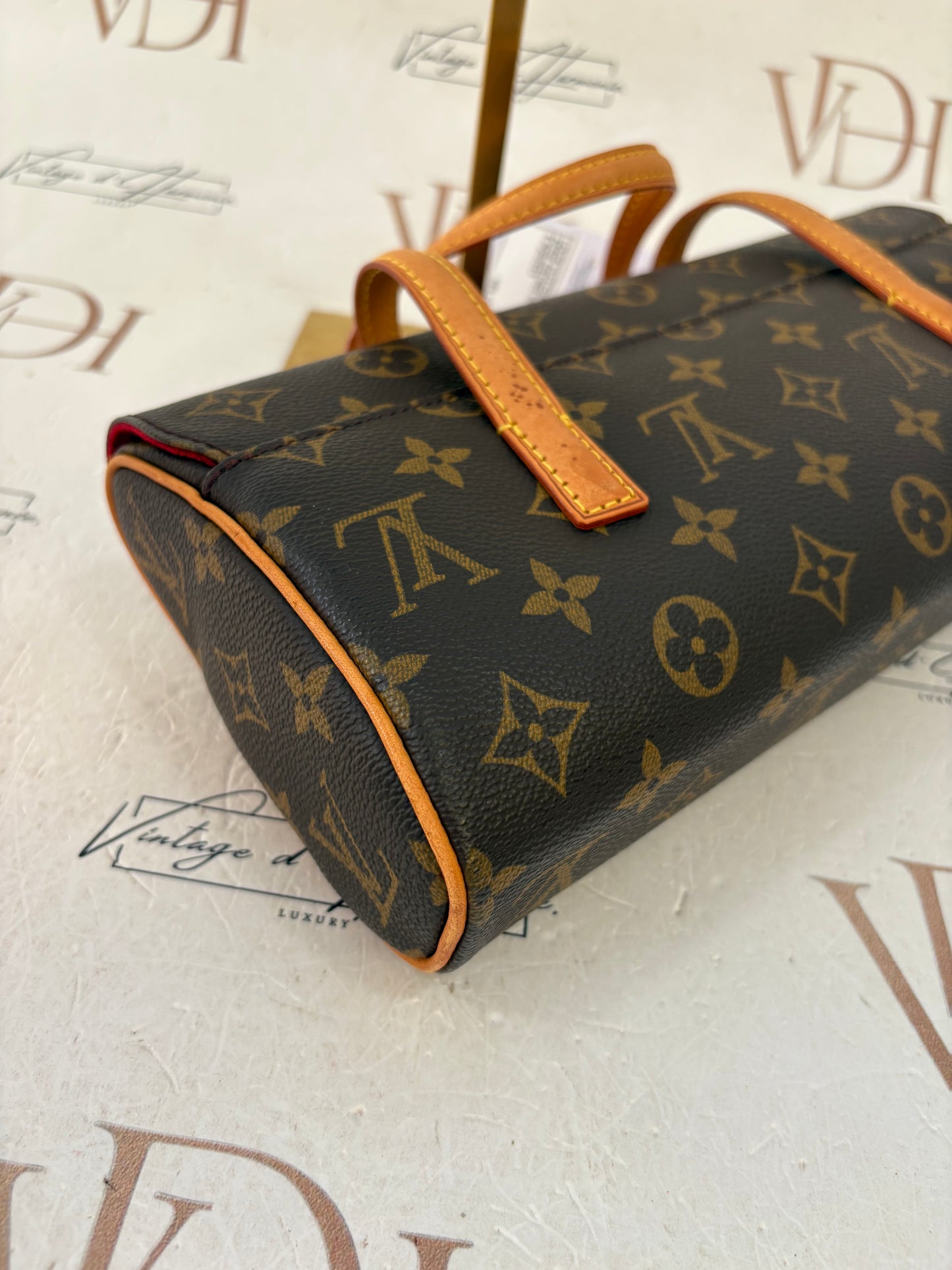 017310 - Louis Vuitton Sonatine