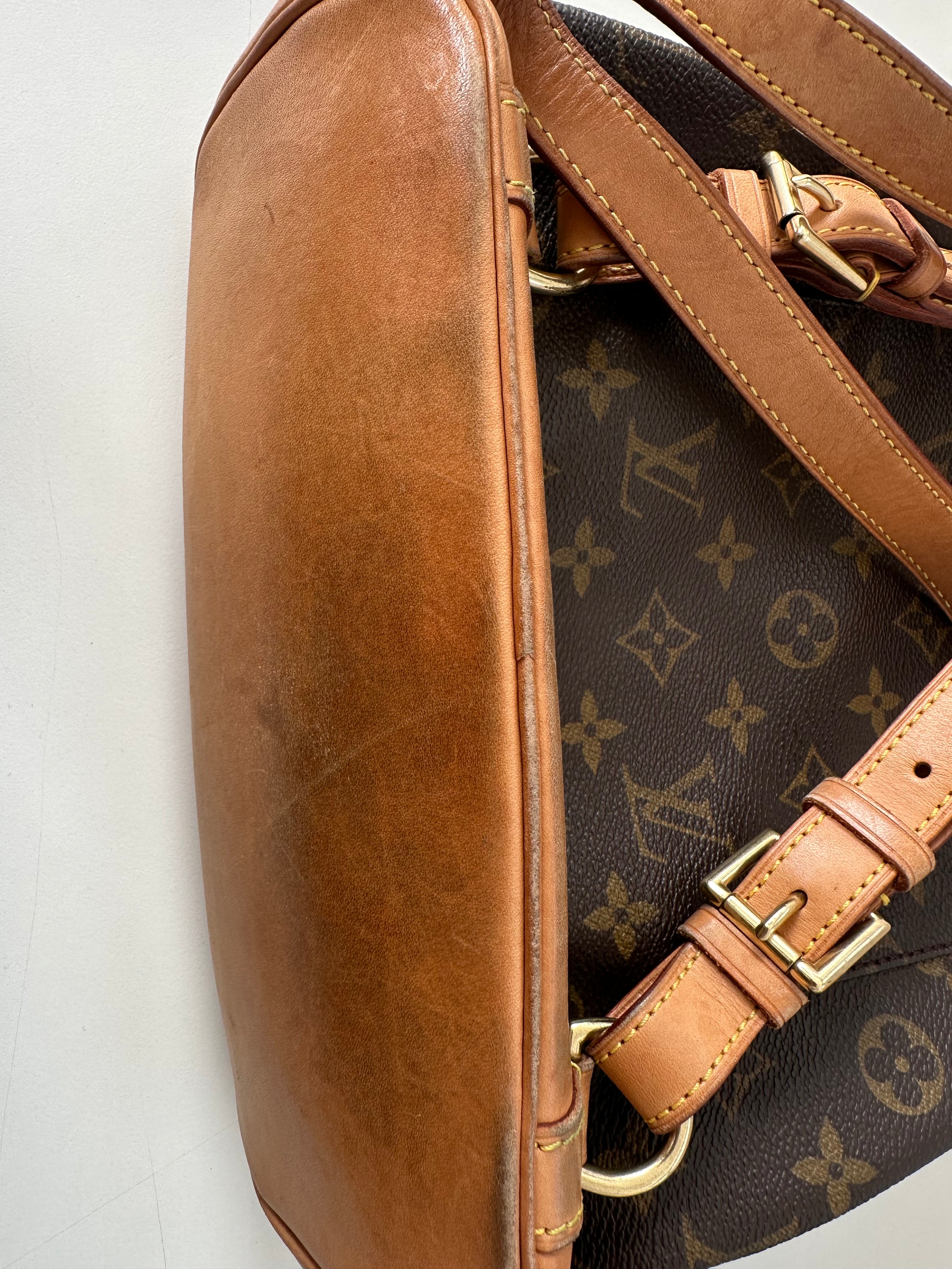 Louis Vuitton Montsouris MM