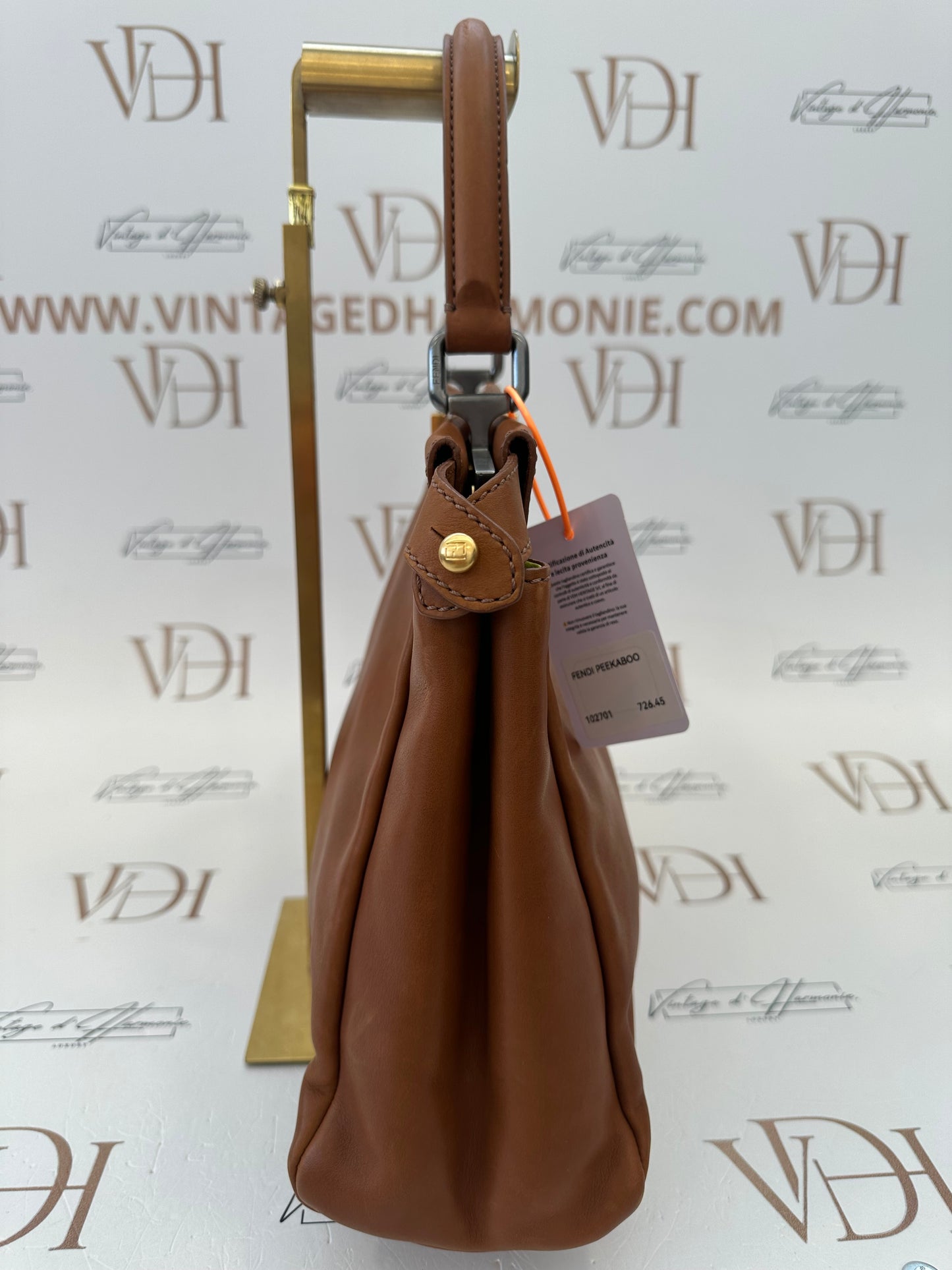 102701 - Fendi Peekaboo
