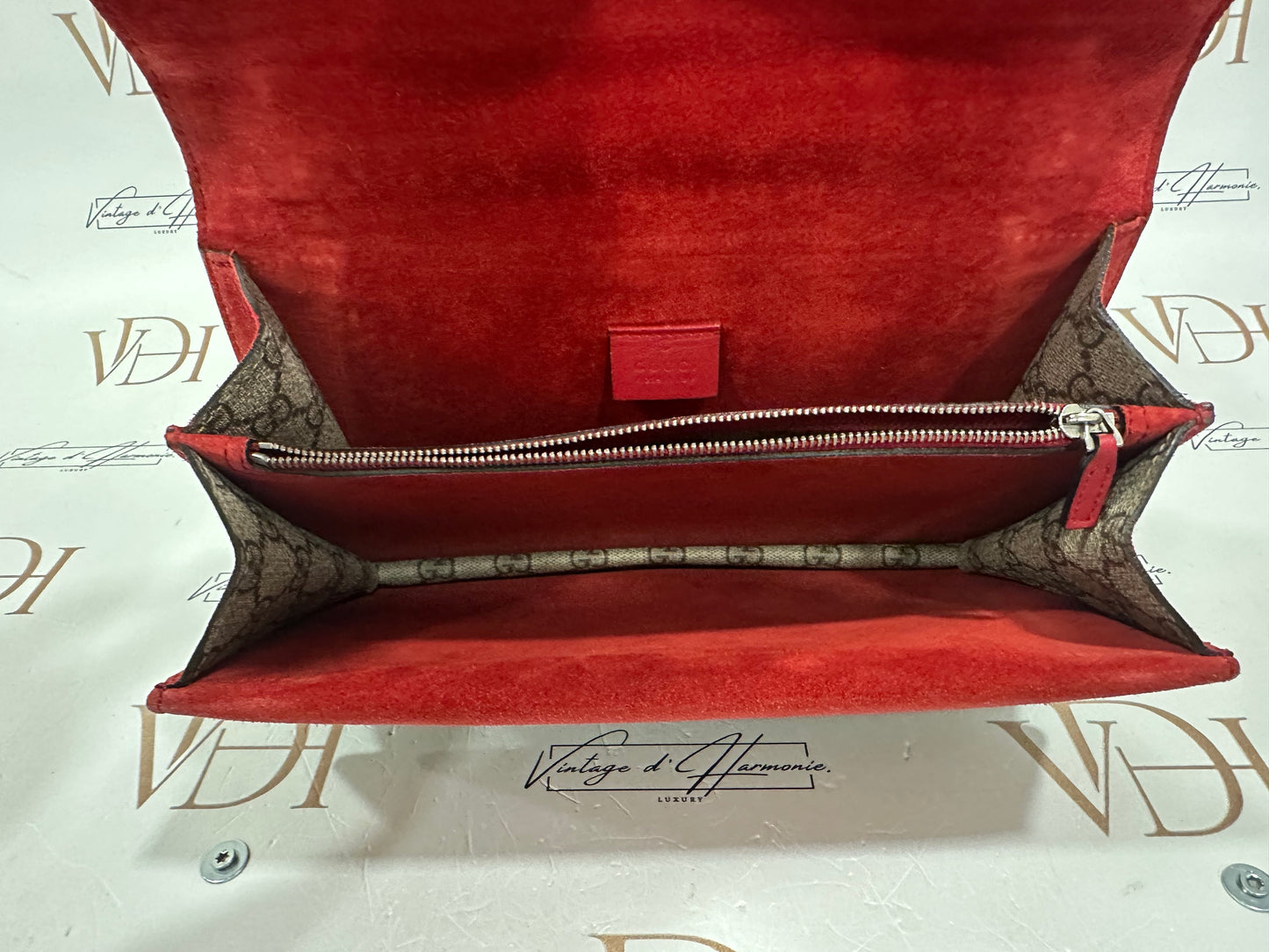 382469 - Gucci Dionysus